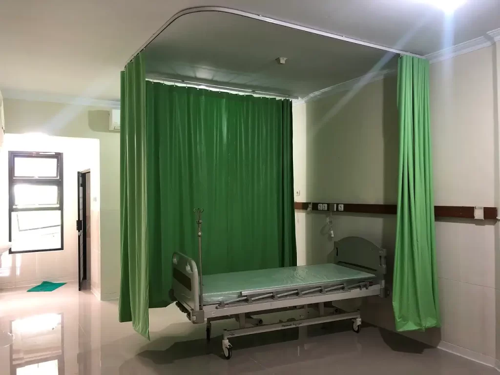 Tirai Rumah Sakit Bandung